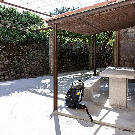 A Casa Antiga Do Monte Apartamentos Turisticos - Lestrove Padrón المظهر الخارجي الصورة
