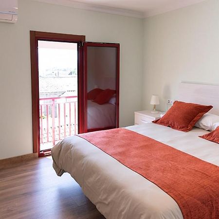 A Casa Antiga Do Monte Apartamentos Turisticos - Lestrove Padrón المظهر الخارجي الصورة