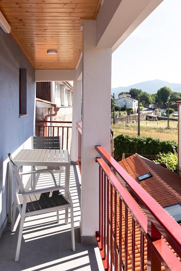 A Casa Antiga Do Monte Apartamentos Turisticos - Lestrove Padrón المظهر الخارجي الصورة